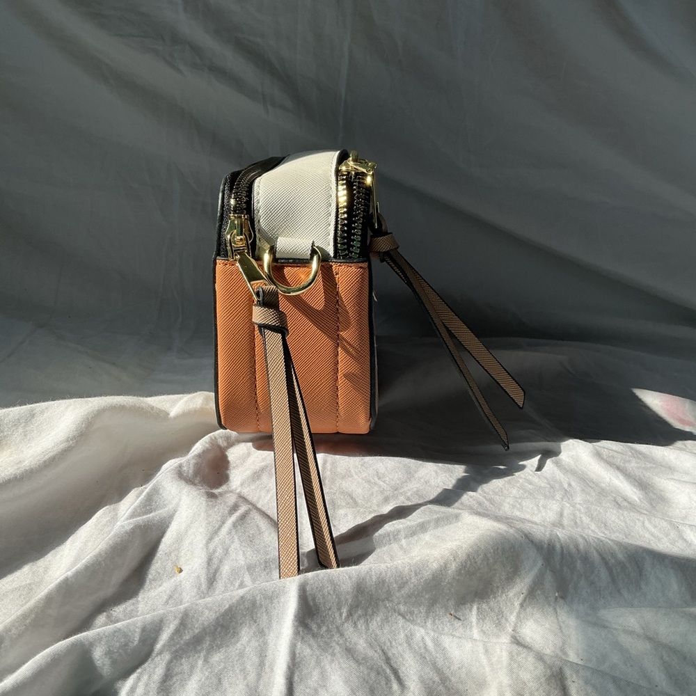 Cute Character Crossbody Bag - Pink - Picture 4 of 7